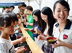 外国人留学生学习日本生活与文化（nagasisoumen）