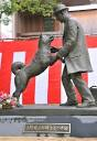 忠犬八公和教授